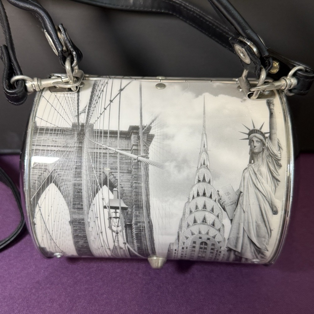 Metal Canister Purse NYC Skyline Shoulder Bag Handbag - Picture 3 of 10